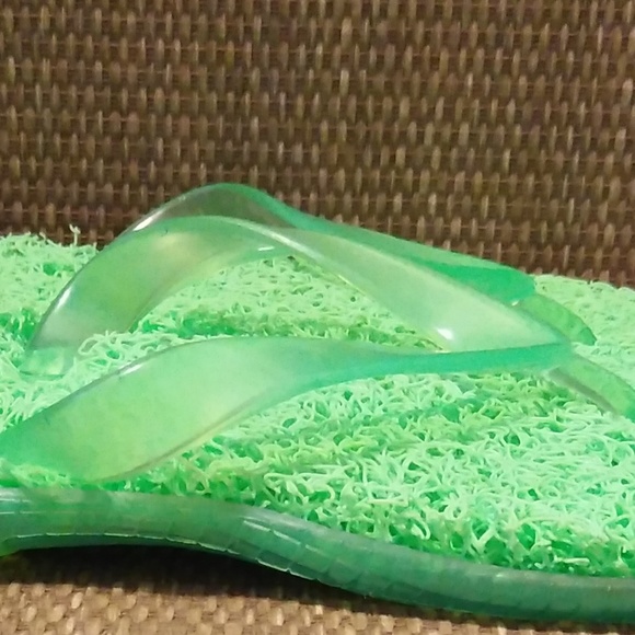 NEW WITHOUT TAG Shoes Nwot Lime Green Flip Flops Poshmark